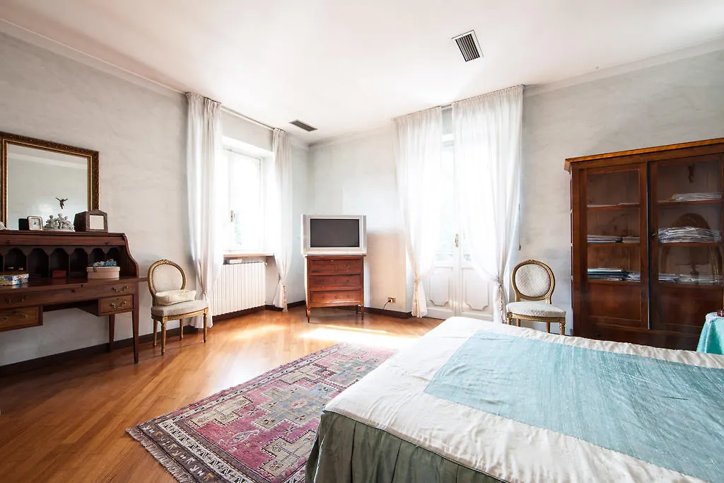 Bed & Breakfast La Gare B&B Fiera Magenta
